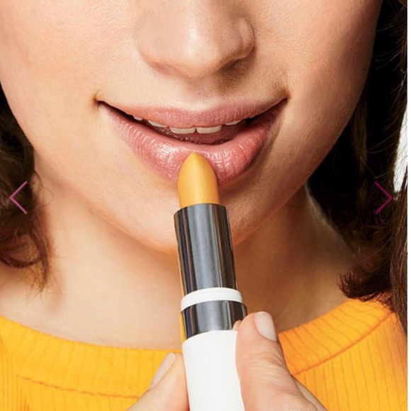 Vitamin C Lip Treatment - Picture 2 of 3